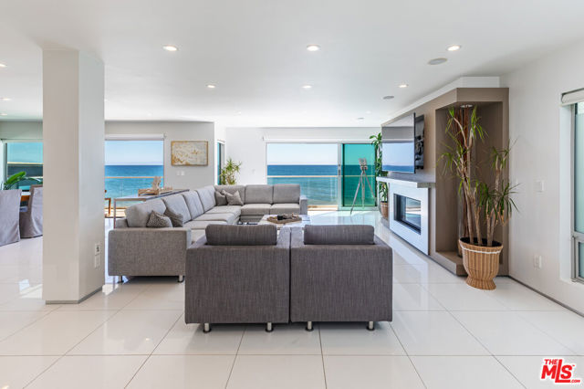 Drew Fenton | 26050 Pacific Coast Highway Malibu CA | MLS: 7423645
