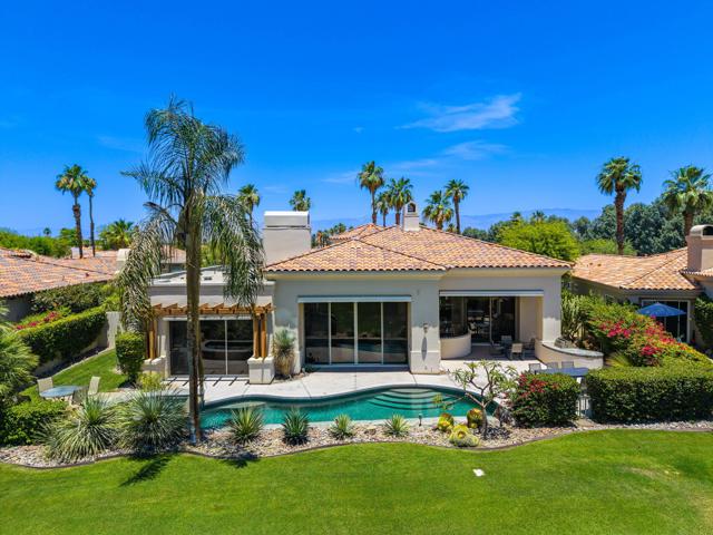 945 Hawk Hill Trail, Palm Desert CA: https://media.crmls.org/mediaz/b50f859e-e133-4b0d-b3f3-992a96ef4d62.jpg