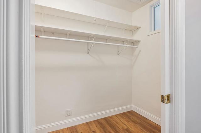 2328 Le Conte Avenue, Berkeley CA: https://media.crmls.org/mediaz/b5100591-d986-437d-afdb-4c6f339b8115.jpg