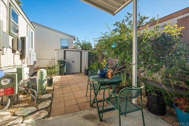 Detail Gallery Image 14 of 29 For 13941 Wisteria Ave, Poway,  CA 92064 - 4 Beds | 2 Baths