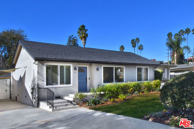 4841 Tyrone Avenue photo 8
