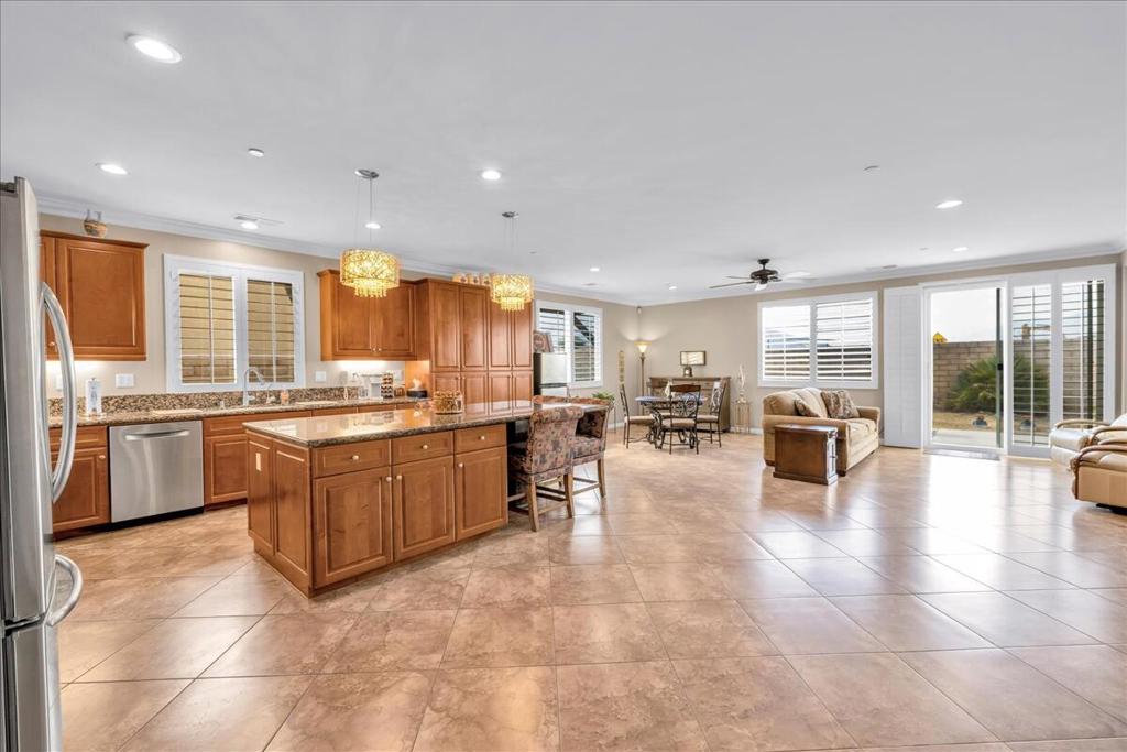 MLS #219136137PS image #4