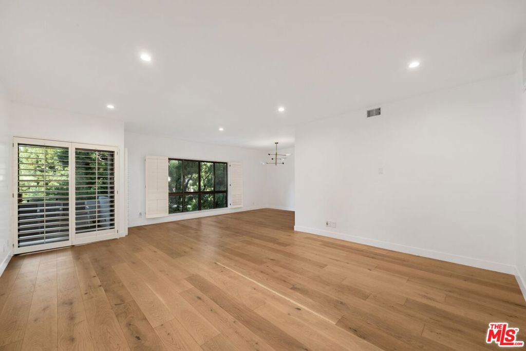 MLS #25495019 image #12