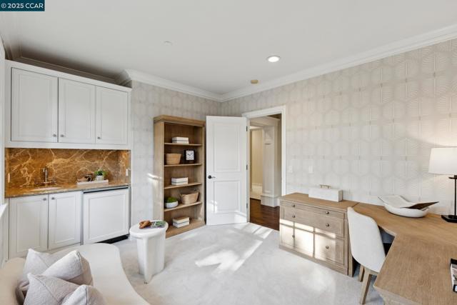 3656 Old Blackhawk Rd, Danville CA: https://media.crmls.org/mediaz/b5138bfe-0a14-4fce-b66e-b8eb69b9a696.jpg