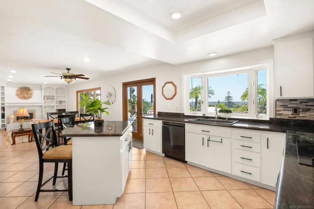 2614 Abedul Street - photo 9