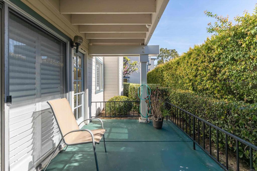 1664 Circa Del Lago #E105