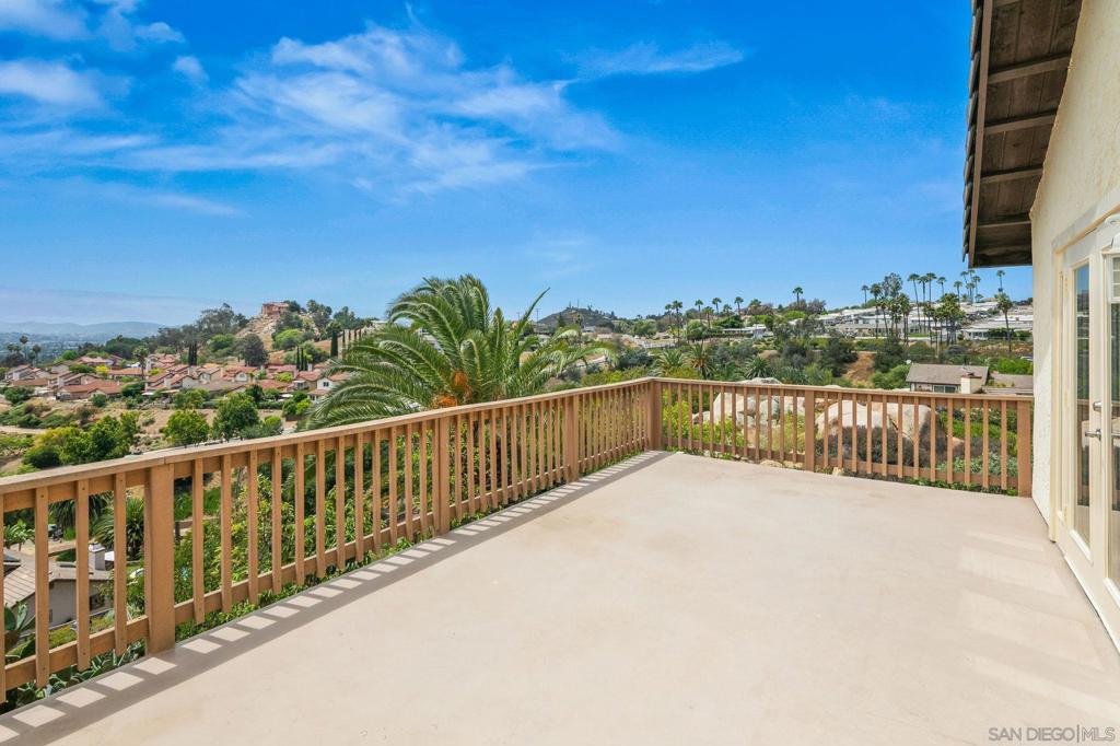2033 Fiesta Glen - photo 11