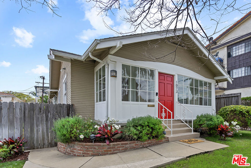 1073 W 14th Street