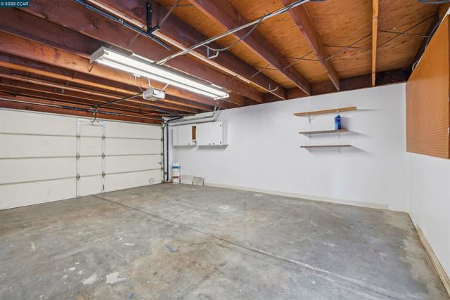 1804 Wildbrook Ct, Concord CA: https://media.crmls.org/mediaz/b518823e-9790-41a9-99fa-e48e66b95788.jpg