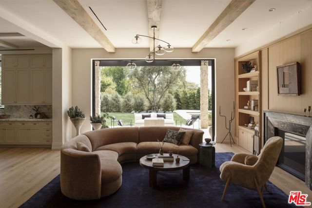1186 Corsica Drive, Pacific Palisades CA: https://media.crmls.org/mediaz/b5189168-a03d-40fd-8416-cb7f64d85928.jpg