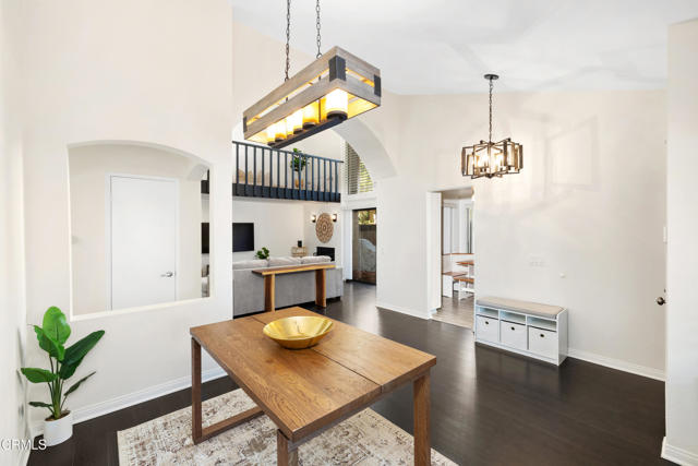 Detail Gallery Image 3 of 27 For 8231 Mason Ave #E,  Winnetka,  CA 91306 - 2 Beds | 2 Baths