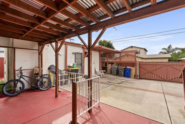 Detail Gallery Image 38 of 55 For 1936 O Ave, National City,  CA 91950 - 3 Beds | 3/1 Baths