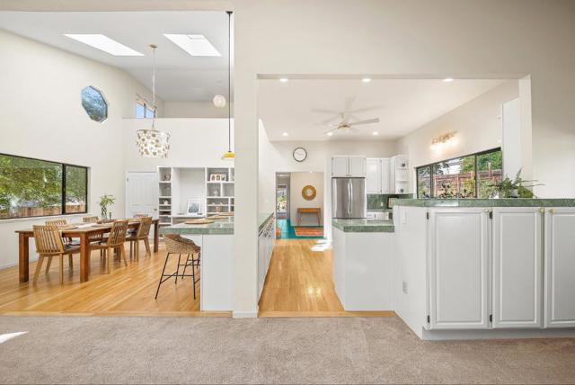 175 Merry Lane, Aptos CA: https://media.crmls.org/mediaz/b51aab68-e55e-468c-9a20-9a777e1d871f.jpg