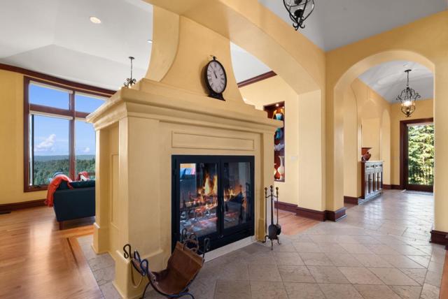 2053 Weston Road, Scotts Valley CA: https://media.crmls.org/mediaz/b51b4de3-200c-4d46-aaad-3d398d80d9e4.jpg