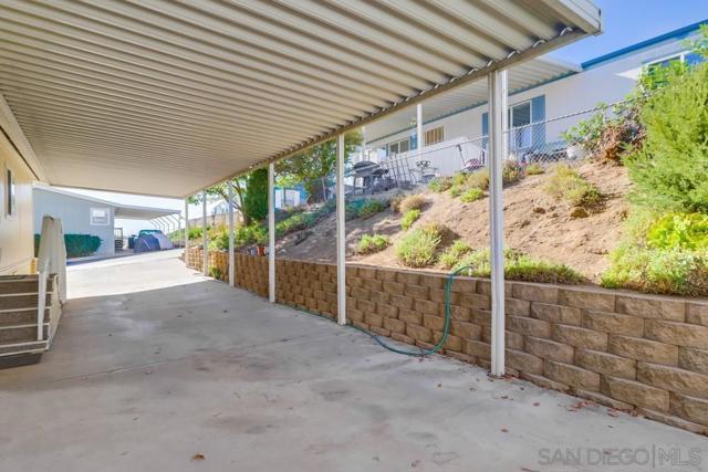 12250 Vista Del Cajon Rd, El Cajon, California 92021, 2 Bedrooms Bedrooms, ,2 BathroomsBathrooms,Residential,For Sale,Vista Del Cajon Rd,240026334SD