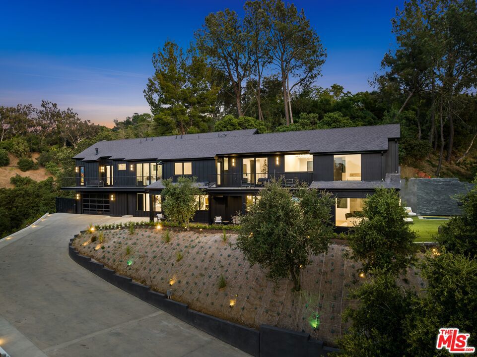 MLS #26960529 image #3