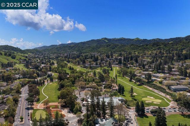 1932 Ptarmigan Dr, Walnut Creek CA: https://media.crmls.org/mediaz/b51da3f4-336c-4338-9a83-85528b5285cf.jpg