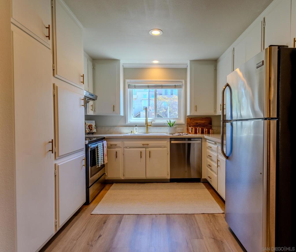 3266 1st Avenue - photo 13
