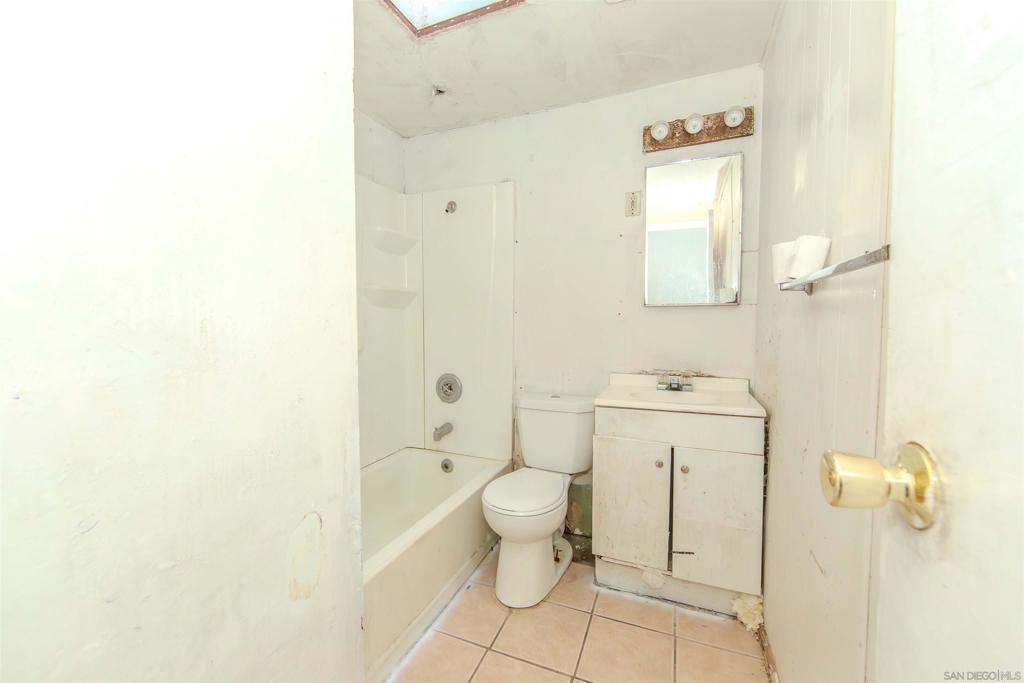 2564 Marathon Dr - photo 16