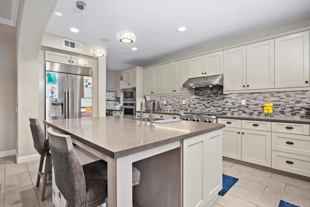 Detail Gallery Image 17 of 59 For 3642 Glen Avenue, Carlsbad,  CA 92010 - 4 Beds | 4/1 Baths