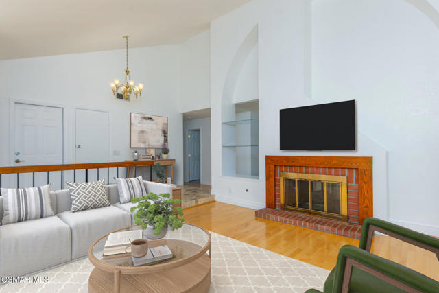 2927 Shirley Drive, Newbury Park CA: https://media.crmls.org/mediaz/b51f746e-4de2-4999-aa3d-6bc0d88b452e.jpg