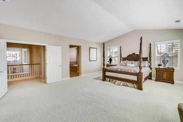 Image 30 of 58 For 2597 Ancona Cir