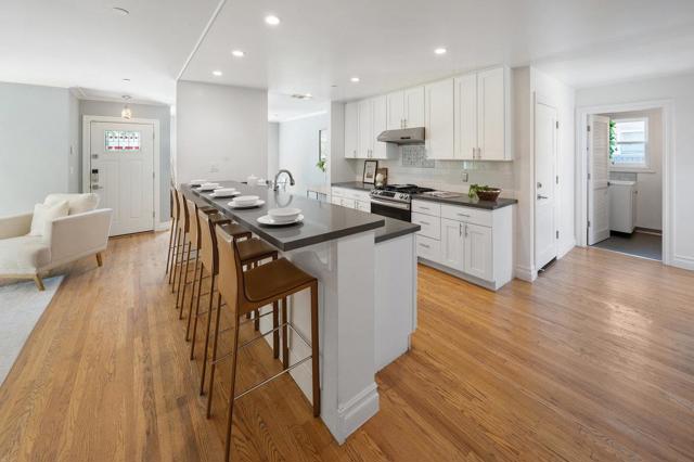 3813 Pasadena Drive, San Mateo CA: https://media.crmls.org/mediaz/b5202ed7-1033-4064-8542-27df97e9b471.jpg