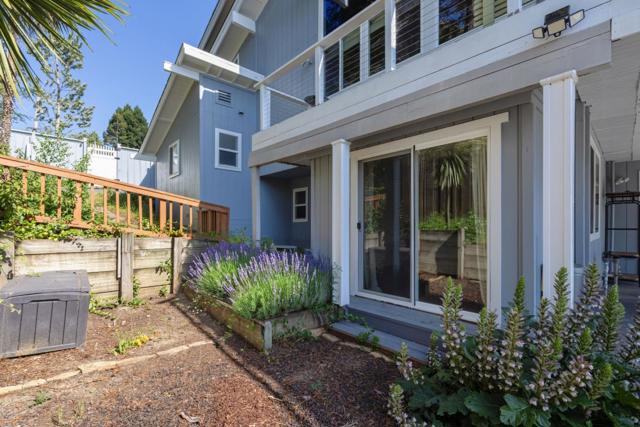 645 Skyward Drive, Aptos CA: https://media.crmls.org/mediaz/b5204dcb-0da9-46ad-8464-a2010b231f19.jpg