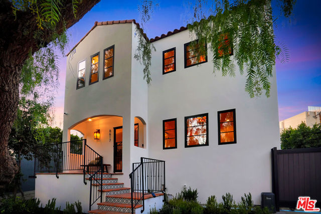 8617 Rugby Drive, West Hollywood CA: https://media.crmls.org/mediaz/b5205b11-c425-414e-bf4d-2adcf287cbec.jpg