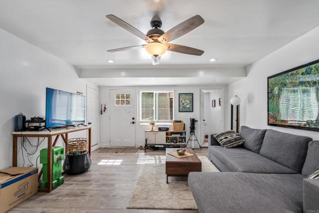 3812 14 36Th Street, San Diego CA: https://media.crmls.org/mediaz/b520aa69-9cfc-4e9b-815c-d091a9f26c03.jpg