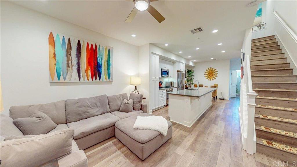 1132 Sea Glass Way