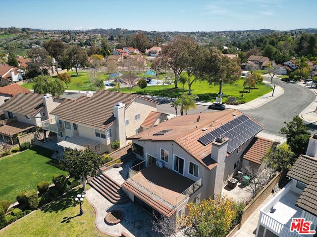 1995 Peaceful Hills Rd, Diamond Bar CA: https://media.crmls.org/mediaz/b521b468-40fe-4a40-bfac-25e34f9c7338.jpg