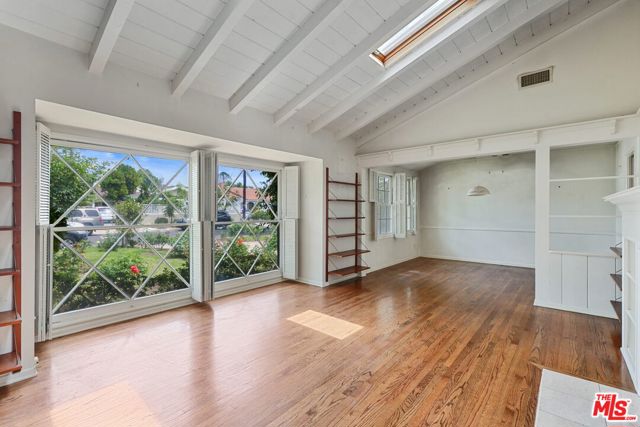 12734 SARAH Street photo 6