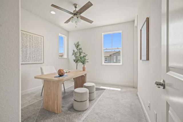 29732 Cantera Drive, Hayward CA: https://media.crmls.org/mediaz/b522e1c8-b9e9-4a3a-b362-adfed2be4b44.jpg