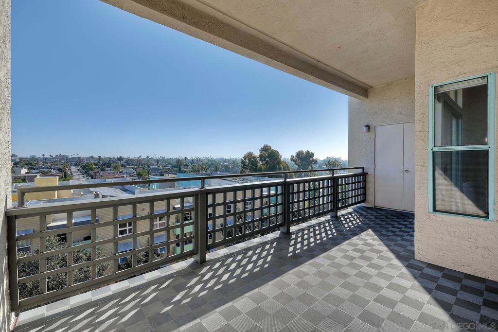 MLS #250043570SD image #18