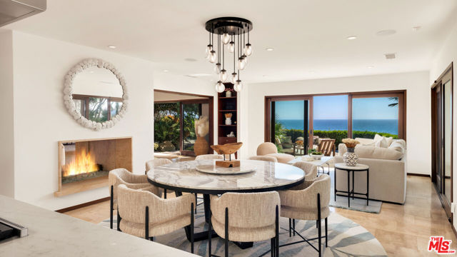 7221 Birdview Avenue, Malibu CA: https://media.crmls.org/mediaz/b5237e0a-205f-49f3-97db-5be55eb82a84.jpg