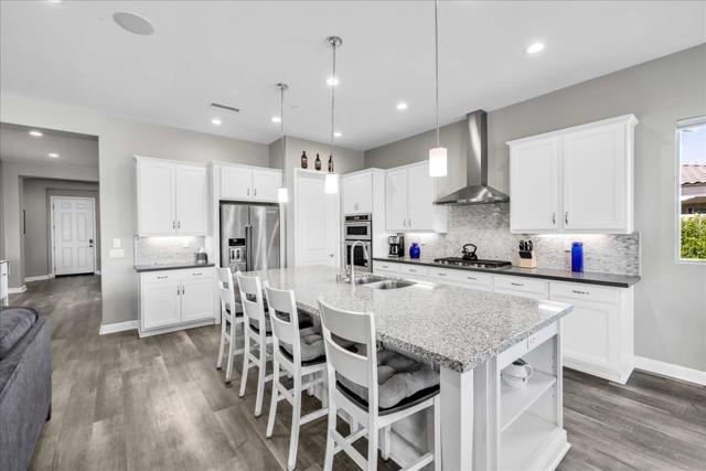 72 Barolo, Rancho Mirage CA: https://media.crmls.org/mediaz/b524428e-39cc-4baf-9b88-9ad5678e7eb7.jpg