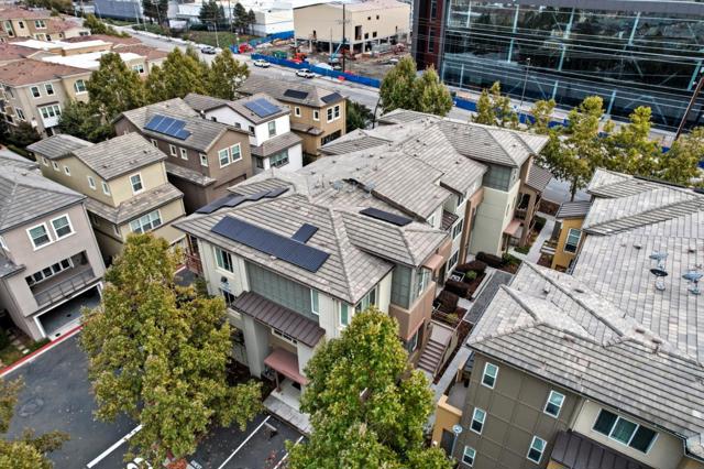 528 Odyssey Lane, Milpitas CA: https://media.crmls.org/mediaz/b524f92c-7820-4a59-8c65-17cb828cb9c2.jpg