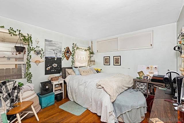 3483 3485 Olive Street, San Diego CA: https://media.crmls.org/mediaz/b5267232-002c-4a31-85f3-1be8eb0748df.jpg