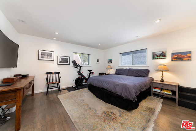 8328 Kirkwood Drive, Los Angeles CA: https://media.crmls.org/mediaz/b5280f14-bf65-401a-ac5f-39cc9087d1ce.jpg