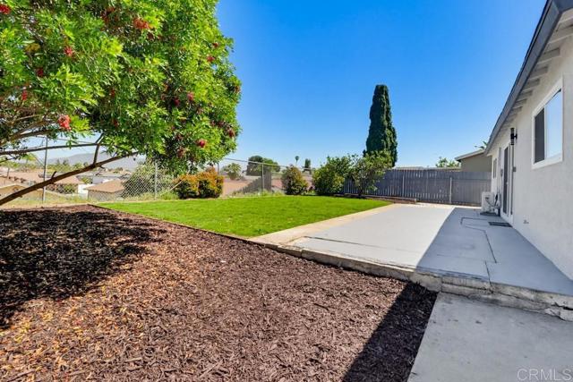 Detail Gallery Image 41 of 46 For 351 Ridgecrest Dr, San Diego,  CA 92114 - 3 Beds | 2 Baths