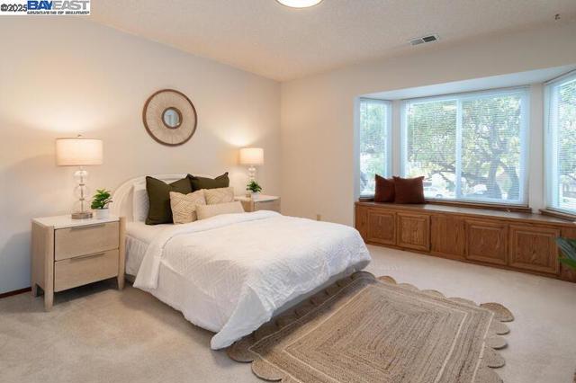 41366 Charlita Ct, Fremont CA: https://media.crmls.org/mediaz/b52899ee-c79f-4d62-b1f1-8c3c96a6c571.jpg