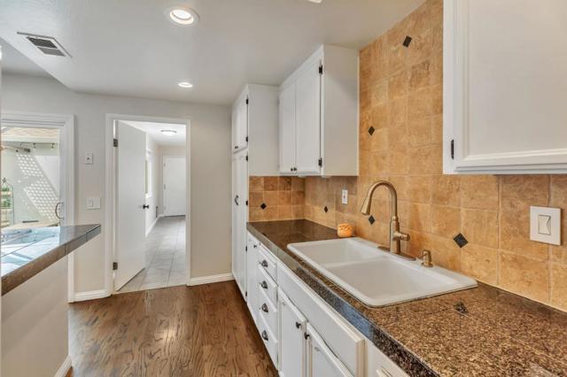 15173 Yosemite Way, Morgan Hill CA: https://media.crmls.org/mediaz/b528d9af-b31b-40ba-ab3f-77c54918a7fc.jpg