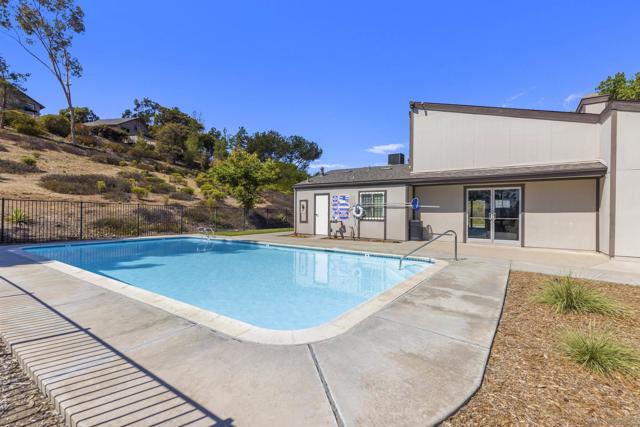 12194 Wilsey Way, Poway CA: https://media.crmls.org/mediaz/b5297f76-4b15-47be-a070-843bc258611f.jpg