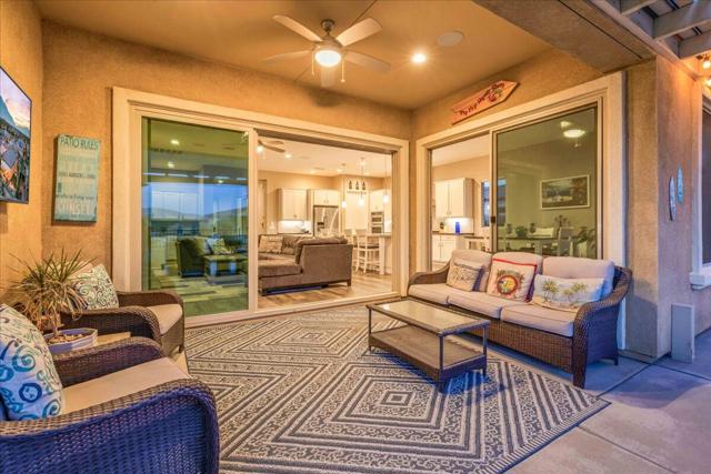 72 Barolo, Rancho Mirage CA: https://media.crmls.org/mediaz/b52a064f-032b-4e64-ab14-e1f1717d490e.jpg