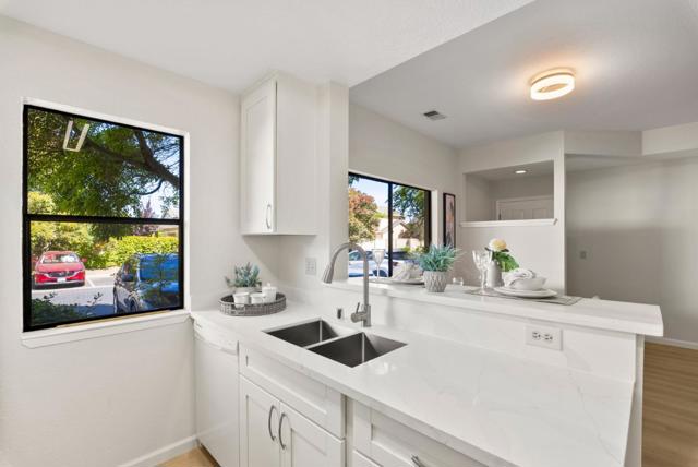1340 Meadow Ridge Circle, San Jose CA: https://media.crmls.org/mediaz/b52a4ad7-e49a-4b1e-a26b-08f576c4ccfc.jpg