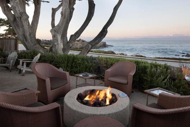 1209 Ocean View Boulevard, Pacific Grove CA: https://media.crmls.org/mediaz/b52afa7b-002f-4265-9bf2-f720c7dc2ace.jpg