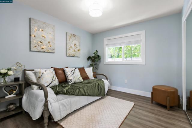 225 Babette Ct, Pleasant Hill CA: https://media.crmls.org/mediaz/b52b3545-b89b-4a70-9ea5-3869e89d6ac4.jpg