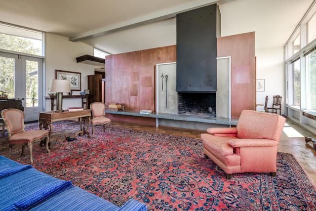 640 Los Trancos Road,  CA: https://media.crmls.org/mediaz/b52c10c0-7d61-45d6-9502-dfc314223761.jpg
