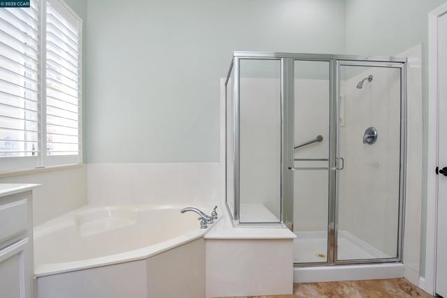 1820 Mariposa Way, Brentwood CA: https://media.crmls.org/mediaz/b52c2902-69ea-4465-9e08-4a20c3eb8039.jpg